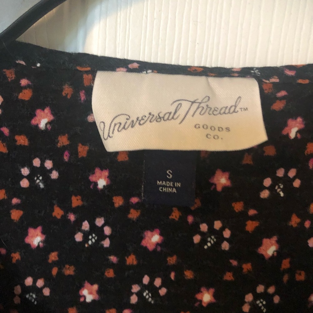 Black/Pink Floral Blouse